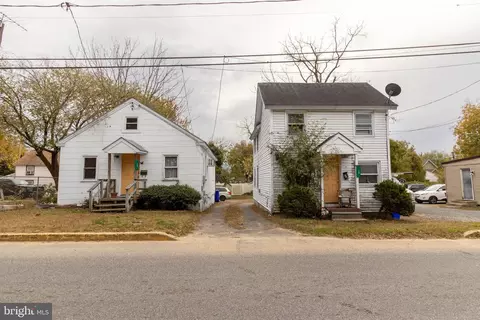 15 E 17 E High St, Seaford, DE 19973