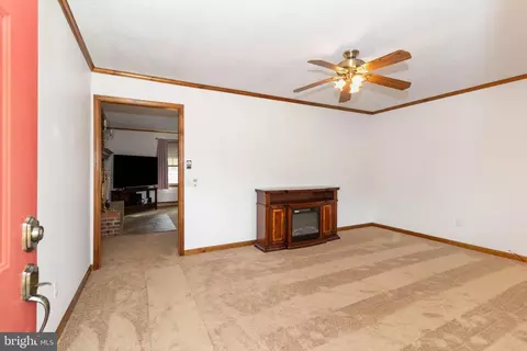 28983 Johnsons Dr, Seaford, DE 19973 photo 3