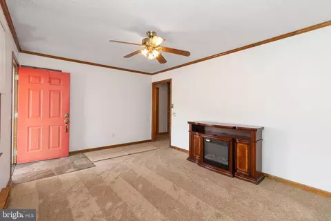 28983 Johnsons Dr, Seaford, DE 19973 photo 4