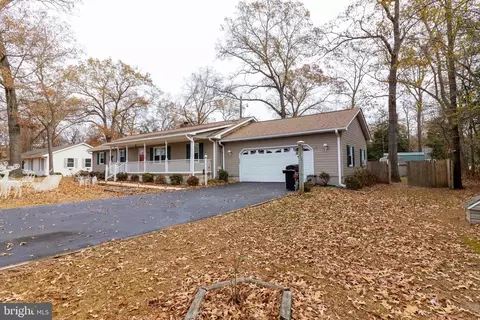 28983 Johnsons Dr, Seaford, DE 19973 photo 2