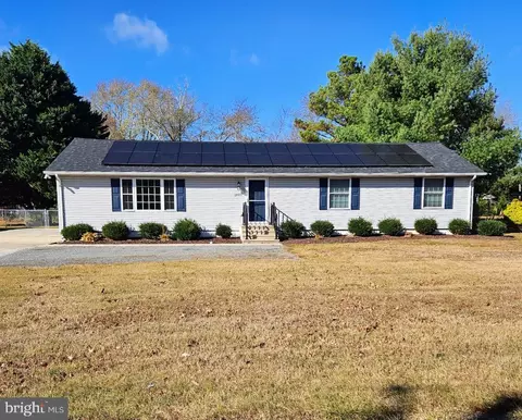 34411 Postal Ln, Lewes, DE 19958