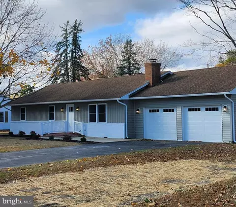 34515 Maple Dr, Lewes, DE 19958