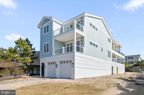 99 1st St, Bethany Beach, DE 19930