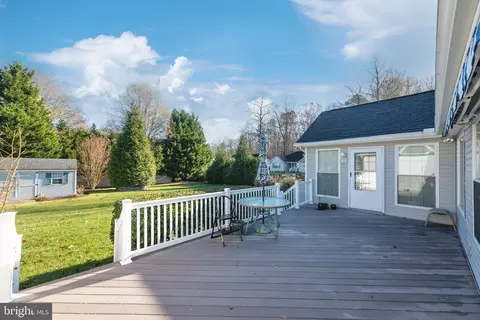 Exterior - 2 Alderleaf Dr, Lewes, DE 19958 photo 2 of 5