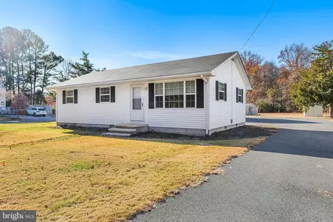 34214 Vines Creek Rd, Dagsboro, DE 19939