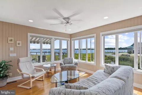 38798 Apple Ct, Ocean View, DE 19970