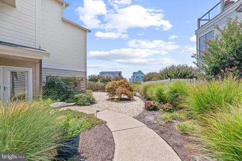 Exterior - 38798 Apple Ct, Ocean View, DE 19970 photo 5 of 19