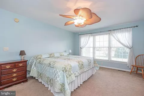 Bedroom - 6 S Primrose Ln, Ocean View, DE 19970 photo 1 of 11