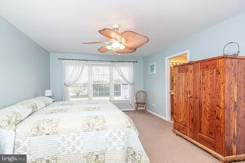 Bedroom - 6 S Primrose Ln, Ocean View, DE 19970 photo 3 of 11