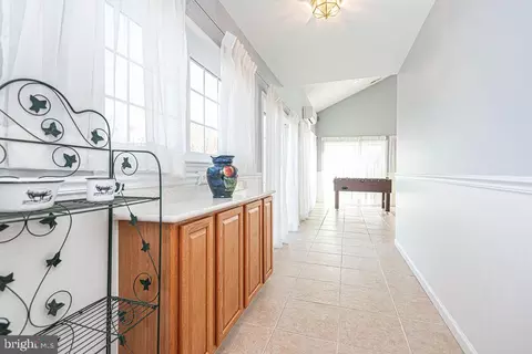 Entry Way - 6 S Primrose Ln, Ocean View, DE 19970 photo 2 of 8