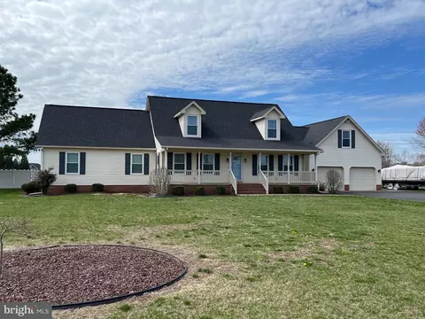 36744 Robin Hood Rd, Delmar, DE 19940
