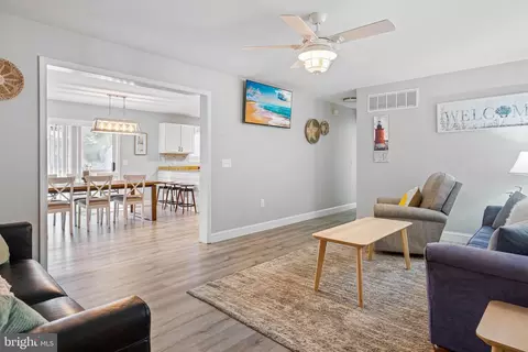 14 Vassar Dr, Rehoboth Beach, DE 19971