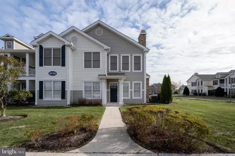 30700 Eliza Wiltbank Dr #702, Milton, DE 19968