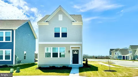 912 S Walnut St, Milford, DE 19963
