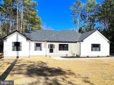 22 Rowland Way, Georgetown, DE 19947