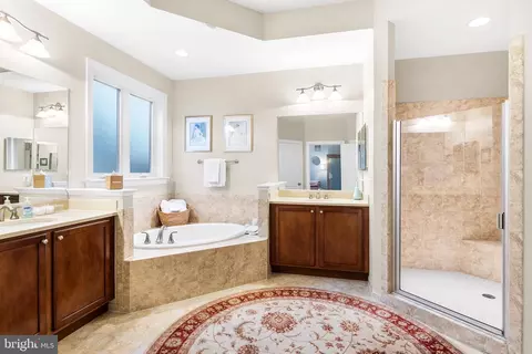 Bath - 8 Foxwood Ct, Ocean View, DE 19970 photo 2 of 3
