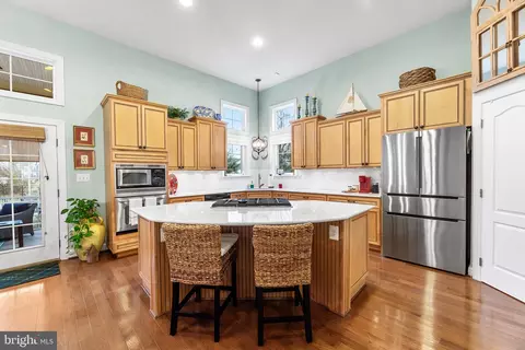 Kitchen - 8 Foxwood Ct, Ocean View, DE 19970 photo 1 of 5