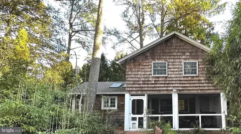 44 Henlopen Ave, Rehoboth Beach, DE 19971