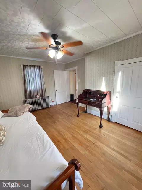 Bedroom - 211 W 6th St, Laurel, DE 19956 photo 5 of 7
