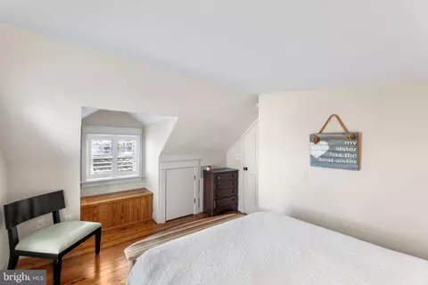 Bedroom - 41 N Atlantic Ave, Bethany Beach, DE 19930 photo 6 of 7