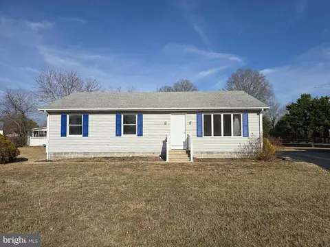 Exterior - 36837 Old Mill Ct, Ocean View, DE 19970 photo 1 of 5