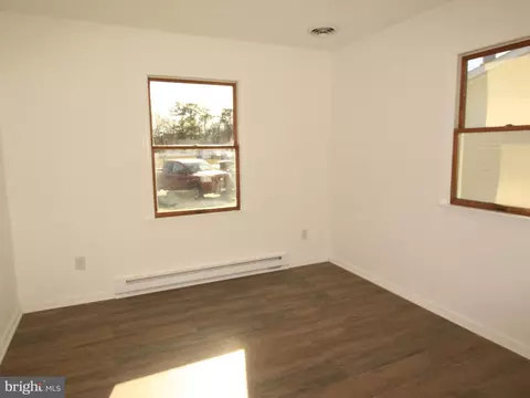 Bedroom - 36837 Old Mill Ct, Ocean View, DE 19970 photo 5 of 5