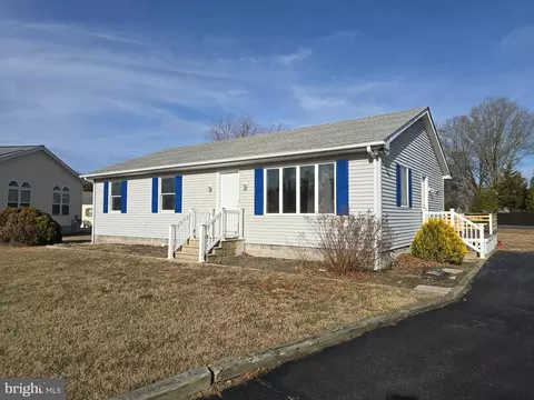 36837 Old Mill Ct, Ocean View, DE 19970