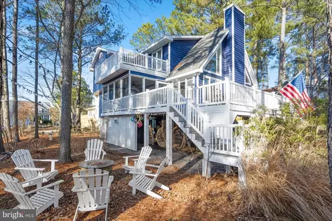 Exterior - 943 Pine Tree Ln, Bethany Beach, DE 19930 photo 16 of 25