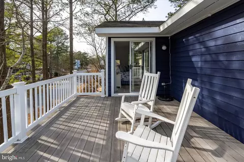 Exterior - 943 Pine Tree Ln, Bethany Beach, DE 19930 photo 9 of 25