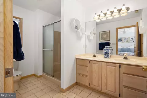Bath - 943 Pine Tree Ln, Bethany Beach, DE 19930 photo 1 of 4
