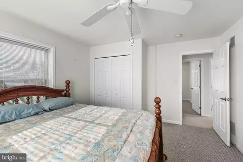 Bedroom - 10 Goldenrod Dr, Georgetown, DE 19947 photo 6 of 8