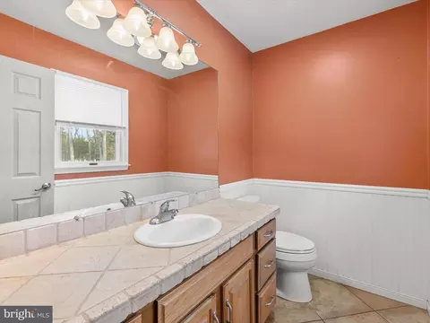 Bath - 12 Hudson Ave, Ocean View, DE 19970 photo 1 of 2