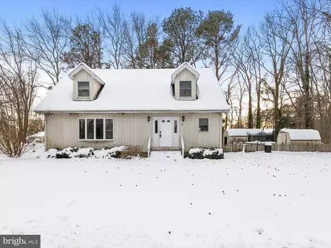 Exterior - 12 Hudson Ave, Ocean View, DE 19970 photo 2 of 6