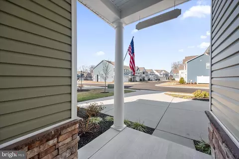 Exterior - 5 Murrells Ct, Ocean View, DE 19970 photo 2 of 18