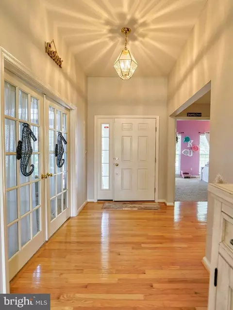Entry Way - 33096 E Light Dr, Lewes, DE 19958 photo 1 of 3