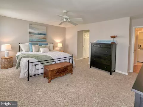 Bedroom - 33096 E Light Dr, Lewes, DE 19958 photo 4 of 5