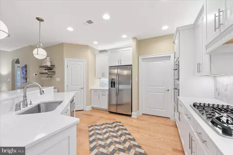 26424 Kingfisher Rd, Ocean View, DE 19970 photo 9