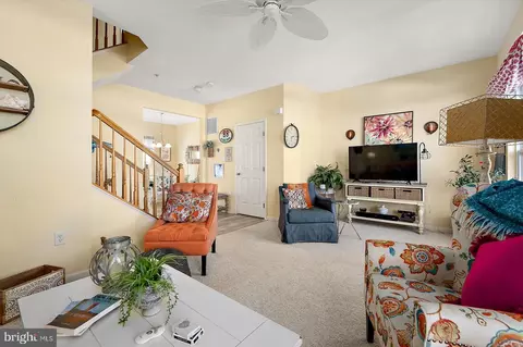 Living - 25 John Hall Dr #40, Ocean View, DE 19970 photo 1 of 7