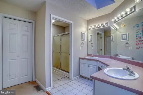 Bath - 33095 Grape Vine Ct, Lewes, DE 19958 photo 2 of 2