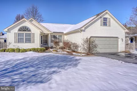 Exterior - 33095 Grape Vine Ct, Lewes, DE 19958 photo 5 of 7