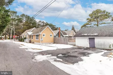 245 S Bedford St, Georgetown, DE 19947 photo 6