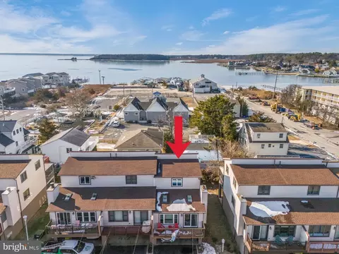 103 Bayside Ct #9, Dewey Beach, DE 19971