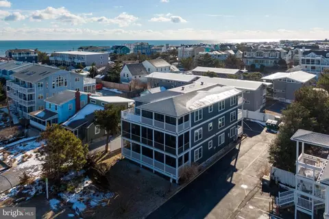 24 Vandyke St #B, Dewey Beach, DE 19971