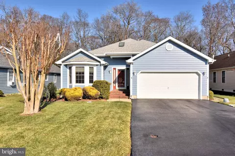 223 Lakeside Dr, Lewes, DE 19958