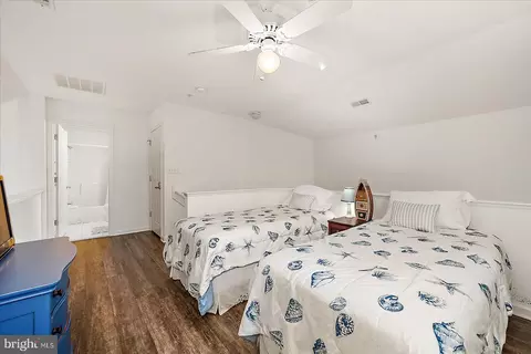 Bedroom - 45 Willow Oak Ave # B, Ocean View, DE 19970 photo 10 of 10
