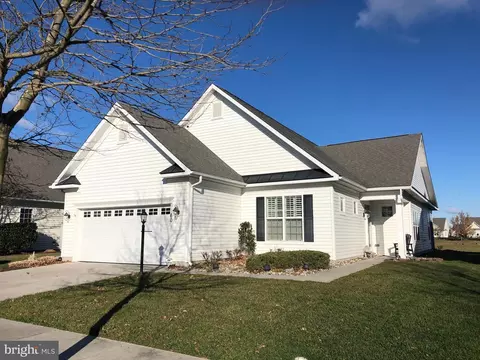 60 Emilys Pintail Dr, Bridgeville, DE 19933
