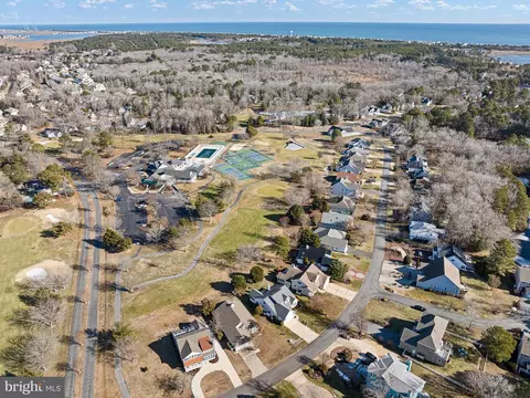 304 Walkabout Rd, Bethany Beach, DE 19930 photo 36