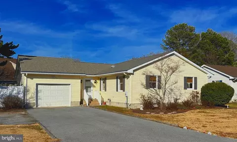36885 Bluewater Run E, Selbyville, DE 19975