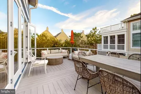 Exterior - 658 Tingle Ave, Bethany Beach, DE 19930 photo 2 of 4
