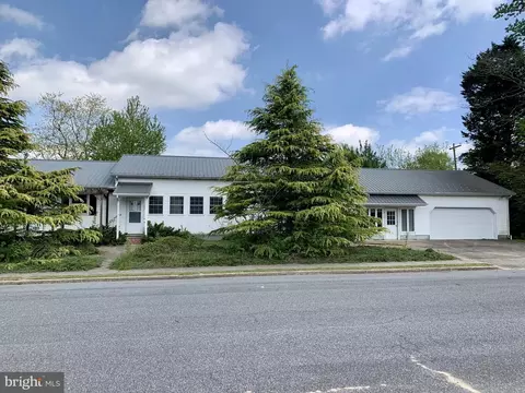 727 Huston St, Seaford, DE 19973